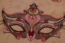 Last inn bildet i Galleri-visningsprogrammet, Burlesque - mønster