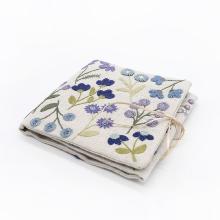 Last inn bildet i Galleri-visningsprogrammet, Floral needle holder - Blue
